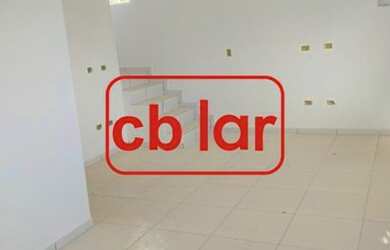 Imagem: A casa possui 2 Dormitórios, 2 Banheiros, 1 Vaga na garagem