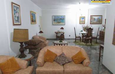 Imagem: O apartamento possui 3 Dormitórios, 3 Banheiros, 2 Vagas na