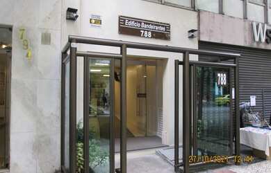 Imagem: O depósito possui 28m² de Área e está localizado em Copacabana