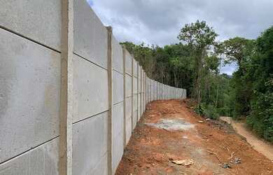 Imagem 9: Terreno demarcados e plano