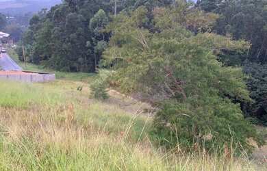 Imagem: O terreno possui 1.000m² de Área e está localizado em Parque