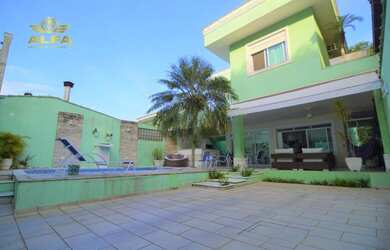 Imagem 2: Casa na praia, 4 suítes, Piscina, Churrasqueira, 4 vagas, Tombo, Guarujá