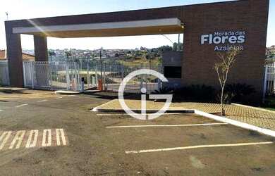 Imagem: A casa em condomínio possui 3 Dormitórios, 2 Banheiros, 2