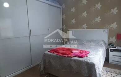 Imagem 9: Apartamento localizado a 300 metros da praia, vista livre da sacada. Na...