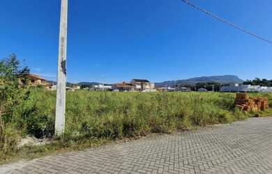 Imagem 1: Terreno plano à venda, no bairro Bela Vista em Palhoça, Santa Catarina....
