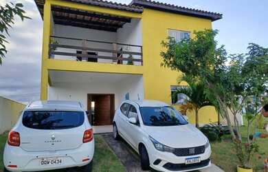 Imagem: A casa em condomínio possui 5 Dormitórios, 4 Banheiros, 2