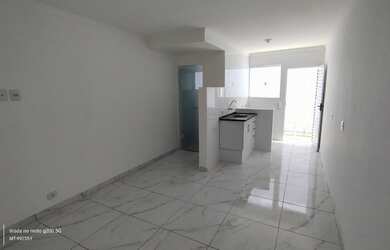 Imagem: O apartamento possui 1 Dormitório, 1 Banheiro, 32m² de Área