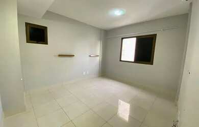 Imagem: O apartamento possui 2 Dormitórios, 2 Banheiros, 2 Vagas na