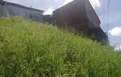 Imagem: A casa possui 1 Dormitório, 1 Banheiro e está localizado