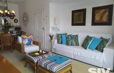 Imagem: O apartamento possui 3 Dormitórios, 1 Banheiro, 2 Vagas na