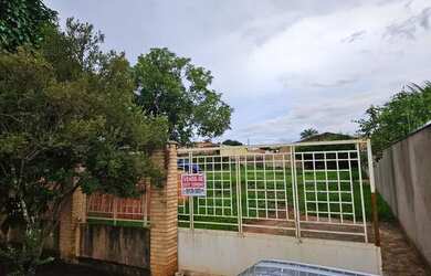 Imagem 2: Terreno 826m lago e sol. 826m² de Área