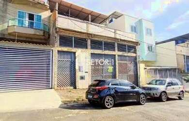 Imagem: A casa possui 2 Dormitórios, 2 Banheiros, 2 Vagas na garagem