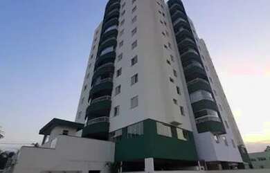 Imagem: O apartamento possui 3 Dormitórios, 1 Banheiro, 1 Vaga na garagem