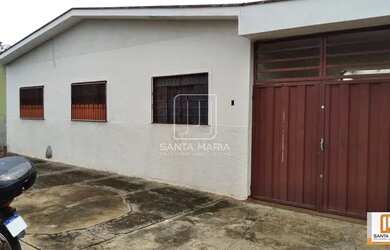 Imagem: A casa possui 3 Dormitórios, 1 Banheiro, 1 Vaga na garagem