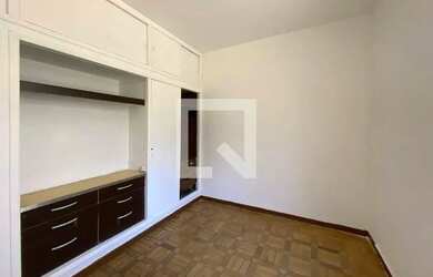 Imagem 11: Casa à Venda - Lourdes, 3 Quartos, 248 m2