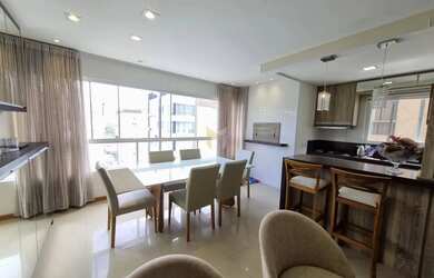 Imagem 8: Apartamento três suítes lavabo orientação solar oeste norte bairro nobre Capão d