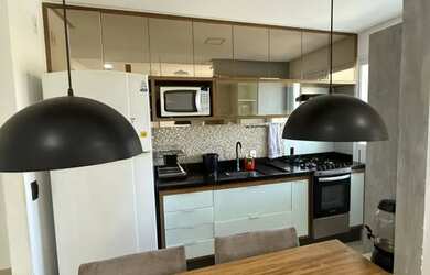 Imagem: O apartamento possui 2 Dormitórios, 2 Banheiros, 1 Vaga na