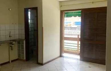 Imagem: A kitnet possui 1 Dormitório, 1 Banheiro, 1 Vaga na garagem