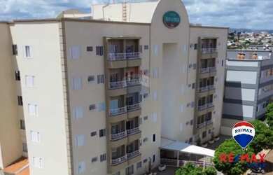 Imagem: O apartamento possui 2 Dormitórios, 1 Banheiro, 73m² de Área