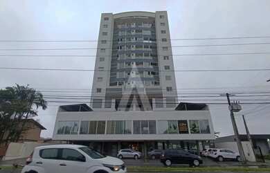 Imagem: O apartamento possui 1 Dormitório, 1 Banheiro, 1 Vaga na garagem