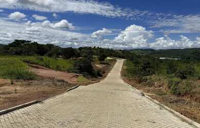 Imagem: O terreno possui 1.000m² de Área e está localizado em Paranoá