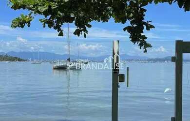Imagem: O apartamento possui 3 Dormitórios, 3 Banheiros, 2 Vagas na