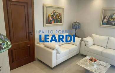 Imagem: O apartamento possui 3 Dormitórios, 2 Banheiros, 2 Vagas na