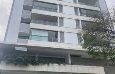 Imagem: O apartamento possui 3 Dormitórios, 4 Banheiros, 2 Vagas na