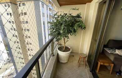 Imagem: O apartamento possui 3 Dormitórios, 2 Banheiros, 2 Vagas na