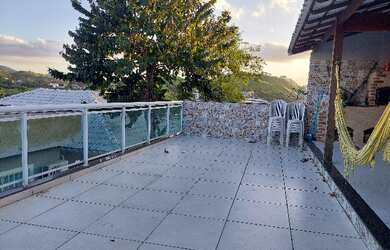 Imagem: Fator1035) Casa Triplex Luxuosa em Cond. Fechado em Arsenal