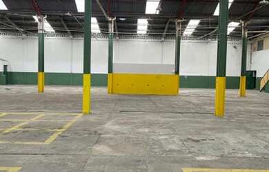 Imagem 9: Galpão/Depósito/Armazém para aluguel possui 2200 metros quadrados