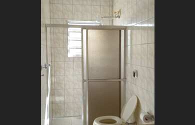 Imagem 7: Casa para aluguel tem 200 metros quadrados em Vila Santana - São Paulo...