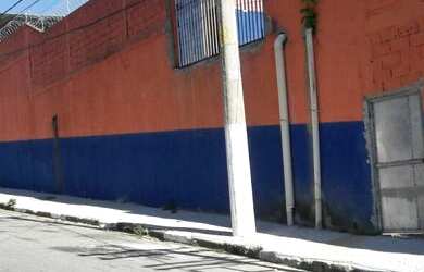 Imagem: O depósito possui 2.800m² de Área e está localizado em