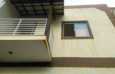 Imagem: A casa possui 2 Dormitórios, 1 Banheiro e Varanda e está localizado