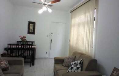 Imagem 1: Apartamento 1º andar, Sala, 2 dormitórios,1 wc Social, Coz. A. de Serv. uma Vaga de Garage