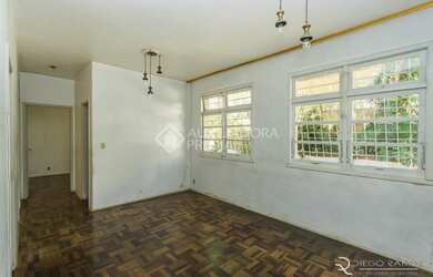 Imagem: O apartamento possui 2 Dormitórios, 1 Banheiro, 57m² de Área