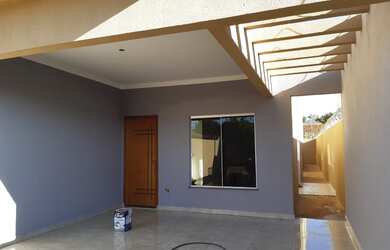 Imagem: A casa possui 3 Dormitórios, 2 Banheiros, 86m² de Área e