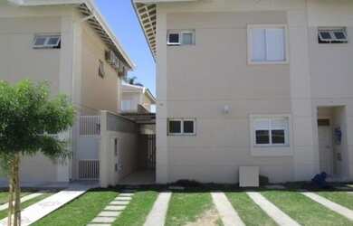 Imagem: A casa em condomínio possui 3 Dormitórios, 2 Banheiros, 2