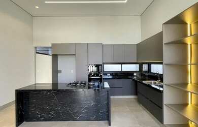 Imagem 3: Casa de Alto padrão com 3 suítes à venda, 208m² por R$ 1.840.000 -...