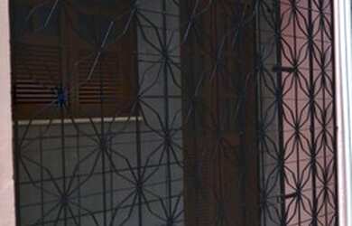 Imagem: A casa possui 2 Dormitórios, 1 Banheiro e está localizado