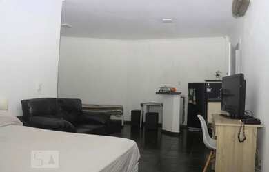 Imagem: O apartamento possui 1 Dormitório, 1 Banheiro, 1 Vaga na garagem