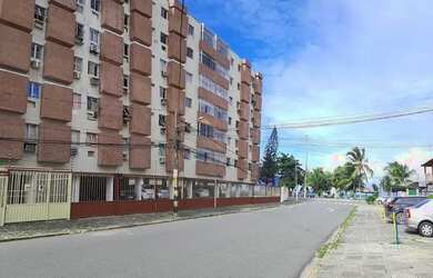 Imagem: O apartamento possui 3 Dormitórios, 3 Banheiros, 2 Vagas na