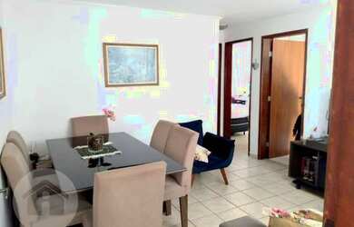 Imagem: O apartamento possui 2 Dormitórios, 1 Banheiro, 1 Vaga na garagem