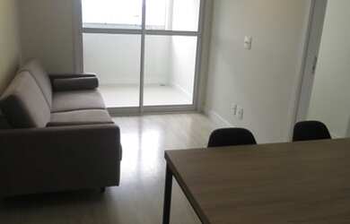 Imagem: O apartamento possui 1 Dormitório, 1 Banheiro, 1 Vaga na garagem