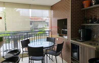 Imagem: O apartamento possui 3 Dormitórios, 5 Banheiros, 3 Vagas na