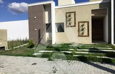 Imagem: A casa em condomínio possui 3 Dormitórios, 2 Banheiros, 2