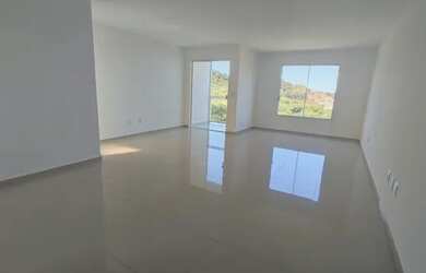 Imagem: A casa em condomínio possui 3 Dormitórios, 3 Banheiros, 1