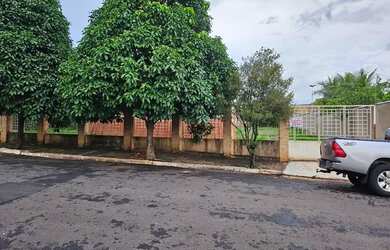 Imagem 3: Terreno 826m lago e sol. 826m² de Área