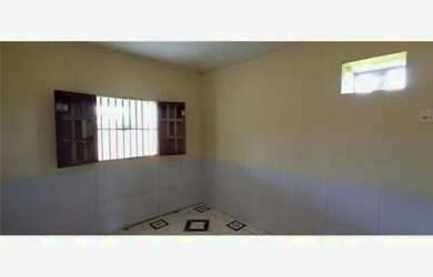Imagem: A casa possui 2 Dormitórios, 1 Banheiro, 75m² de Área e