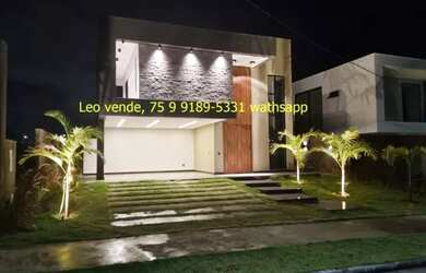 Imagem: A casa em condomínio possui 4 Dormitórios, 4 Banheiros e 4